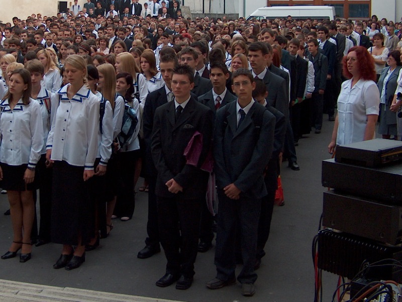 Osztályfőnök: Kósa Éva